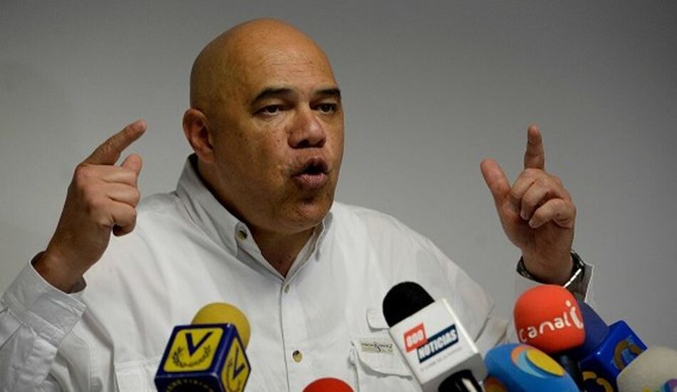 Oposición venezolana suspende su participación en el diálogo con gobierno