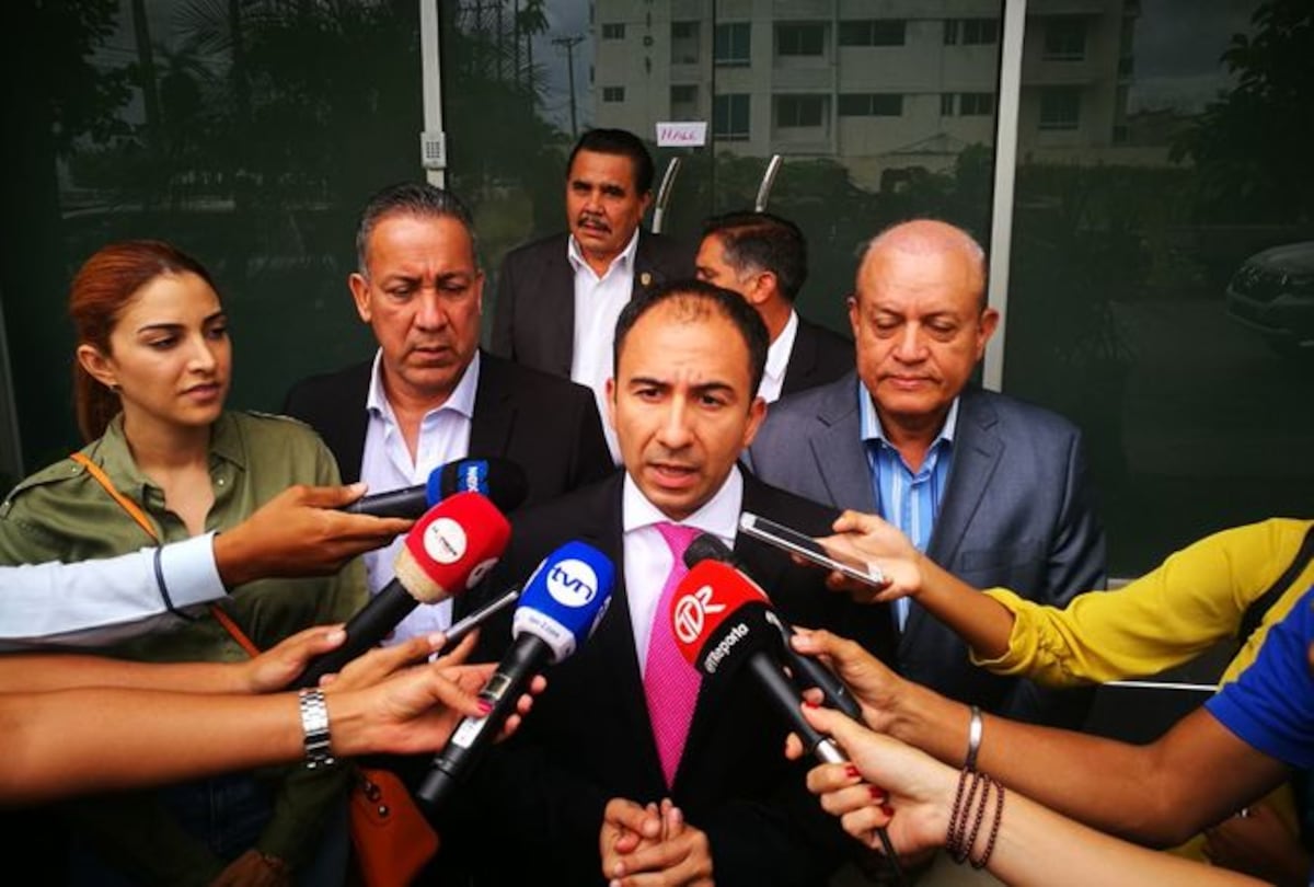 El diputado Miguel Salas manifestó que van a mantenerse en la misma posición de no aceptar que se