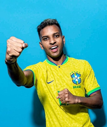 Rodrygo Goes: ‘Es un honor vestir el 10 de Pelé; vamos a correr por él’