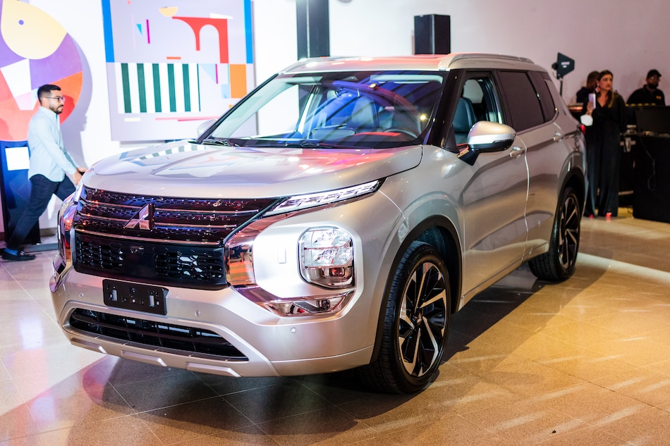 Llegó a Panamá la nueva Mitsubishi Outlander 2023 “Grandiosa por donde la veas”