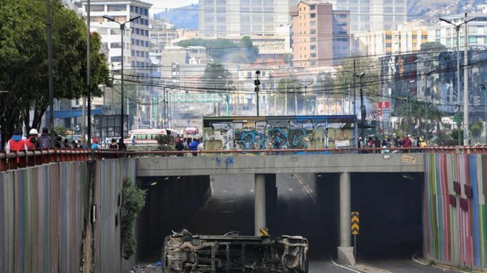 Indígenas y Gobierno abren diálogo tras violenta jornada en Quito