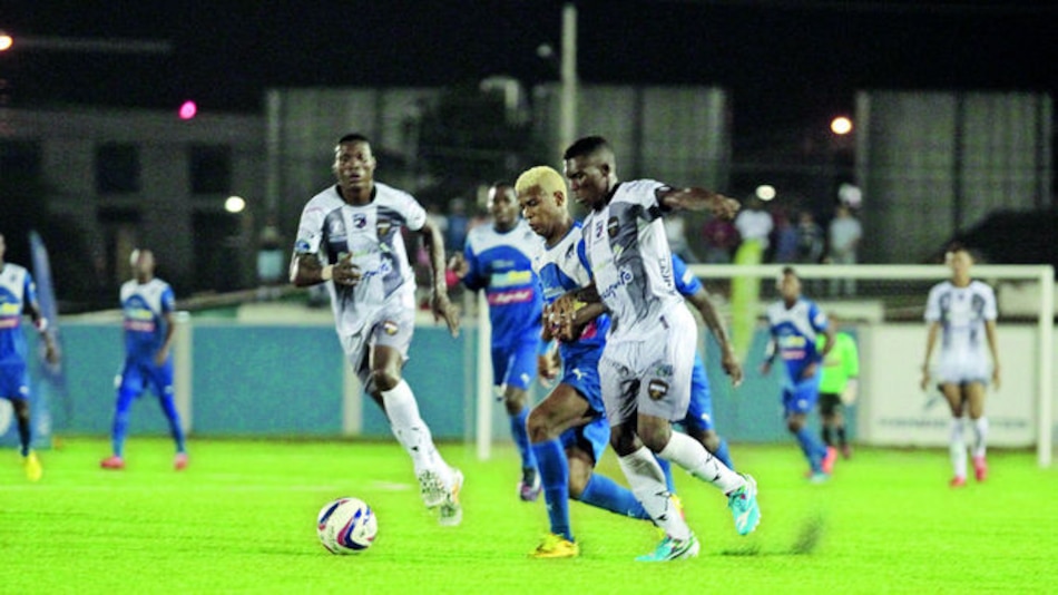 El Árabe Unido avanza a la final