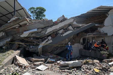 Las impactantes imágenes de los destrozos causados por el potente terremoto que sacudió Colombia