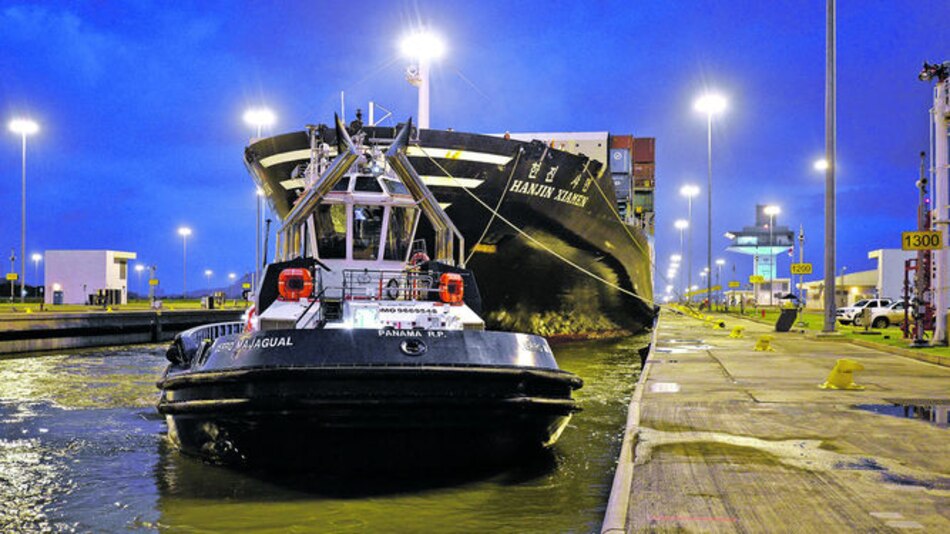 100 tránsitos por el nuevo Canal y 102 años operando