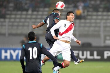 Amistoso: Bolillo Gómez no está insatisfecho pese a la derrota de 3-0 ante Perú