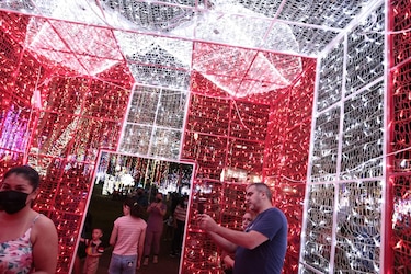 Estas son las dos empresas interesadas en el alumbrado navideño 2025 de la ciudad