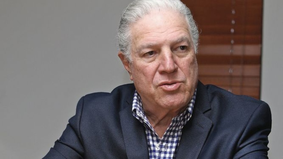 ‘Le tengo pavor al TLC con China’: exministro Jorge Arango