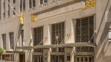 El hotel Waldorf Astoria de Nueva York, en venta tras remodelación de $2,000 millones