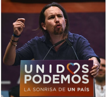 Líder del partido español Podemos, Pablo Iglesias, hace autocrítica