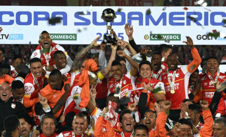 Santa Fe celebra su primera corona en la Copa Sudamericana