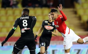 El PSG dsufre en Estrasburgo su primera derrota de la temporada