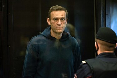 Opositor ruso Navalny es acusado de nuevo delito que puede prolongar su encarcelamiento