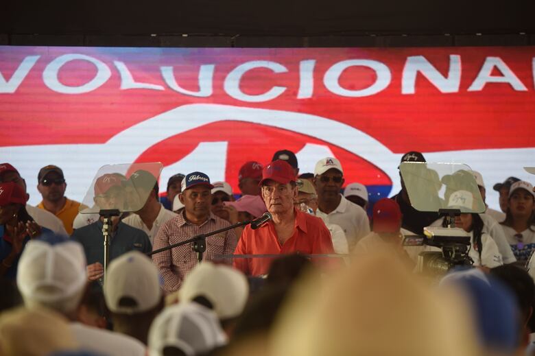 Carrizo se aferra a obras del Gobierno para lanzar su proyecto político