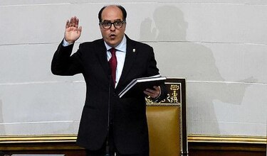 Fuerza Armada venezolana ratifica al Parlamento opositor su lealtad a Maduro