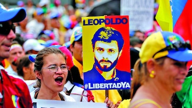 Oposición se niega a rendir