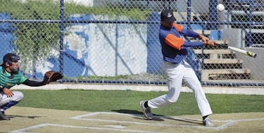 Herrera, campeón del softbol de OEP