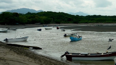 Tres pescadores continúan desaparecidos