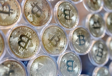 Las criptomonedas atraen su uso para el pago por servicios