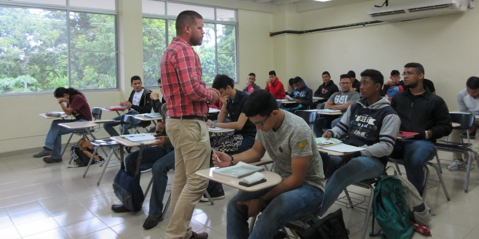 Aumenta la demanda laboral para la industria aérea en Panamá