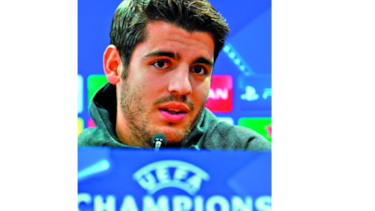 Morata desmiente y y está feliz en Londres