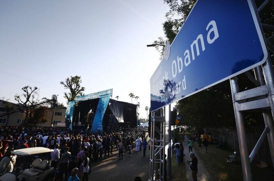 Nombran tramo de calle de Los Ángeles en honor a Barack Obama