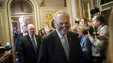 Senado de Estados Unidos logra acuerdo para reabrir el gobierno federal