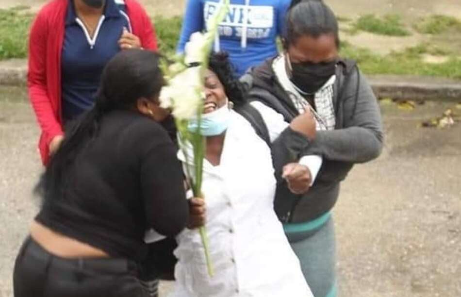 Detienen en Cuba a tres damas de Blanco por pedir liberación de presos del 11J