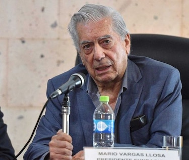 Mario Vargas Llosa pide a expresidentes Toledo y Humala aclarar vínculos con Odebrecht