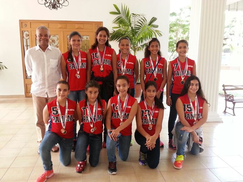 La última canasta del olímpico panameño Davis Peralta