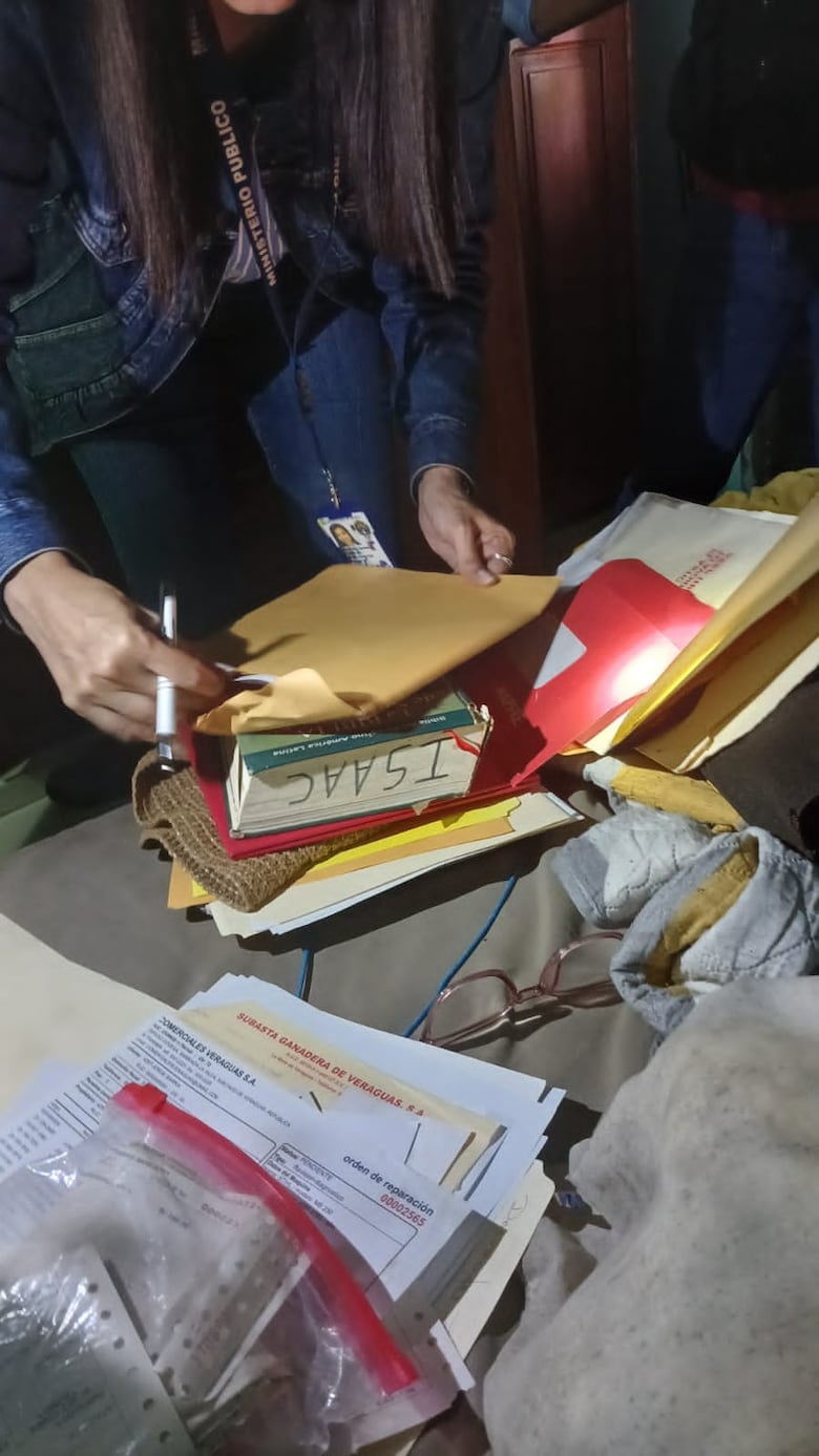 Fiscalía aprehende a exrepresentantes en Bugaba y Tierras Altas por investigación de fondos de la descentralización