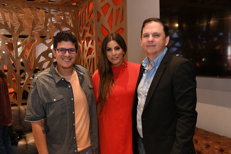 +Móvil y Banco General celebran alianza para mejorar la experiencia de sus clientes