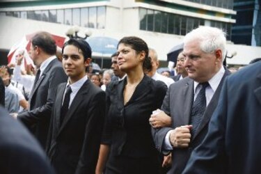 La despedida y el legado de Guillermo Endara G.