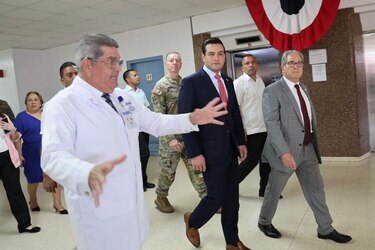 Equipo médico del Comando Sur refuerza atención en dos hospitales de Panamá