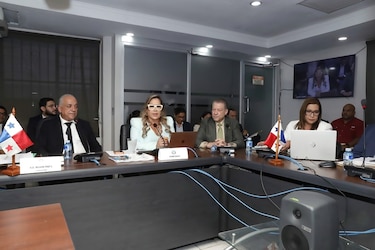 Oficinas VIP de la Asamblea Nacional sobrevivirán bajo la presidencia de Shirley Castañedas
