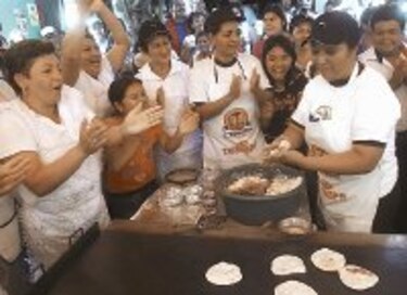 El día de la pupusa