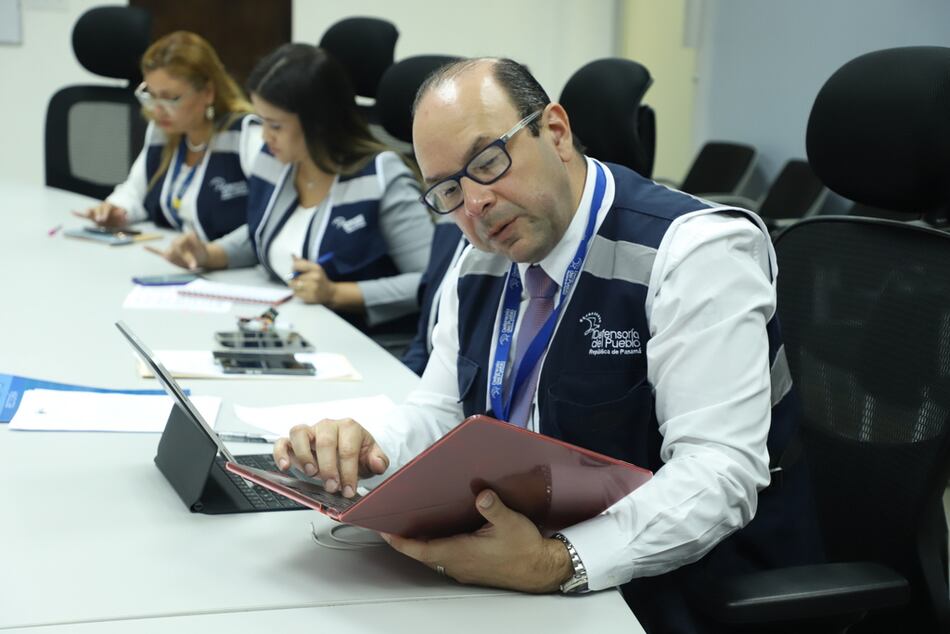 Defensor recopila información tras denuncia de irregularidades en elecciones en Udelas