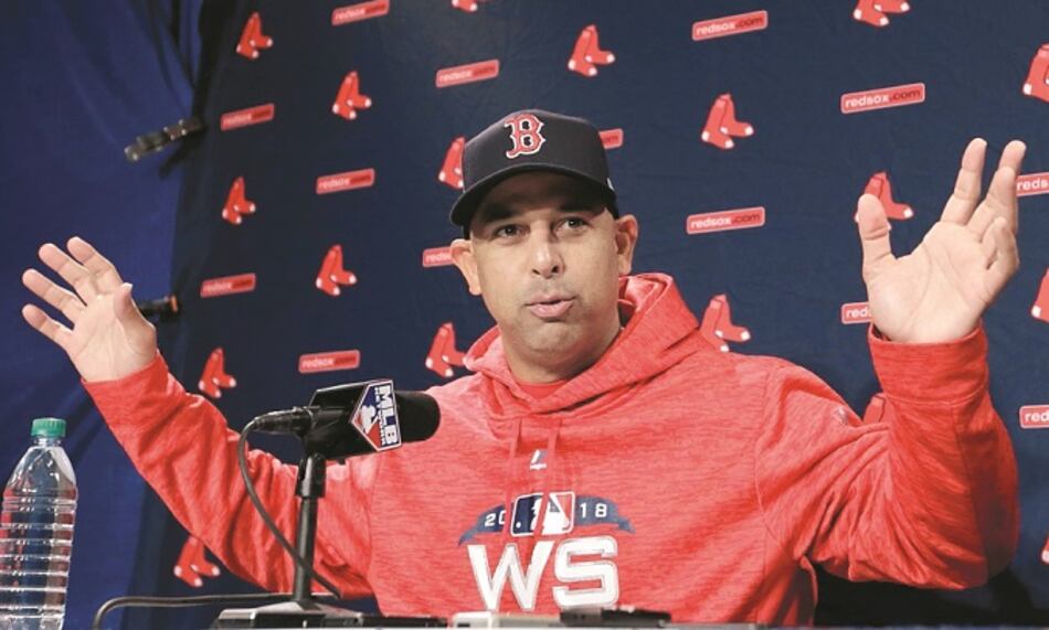 Sancionan a los Medias Rojas por el caso de robo de señales