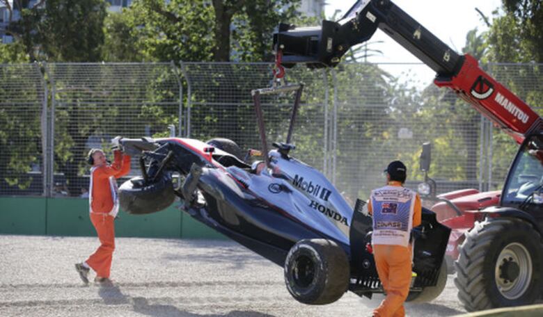 Rosberg domina en los ensayos previos al Gran Premio de Australia