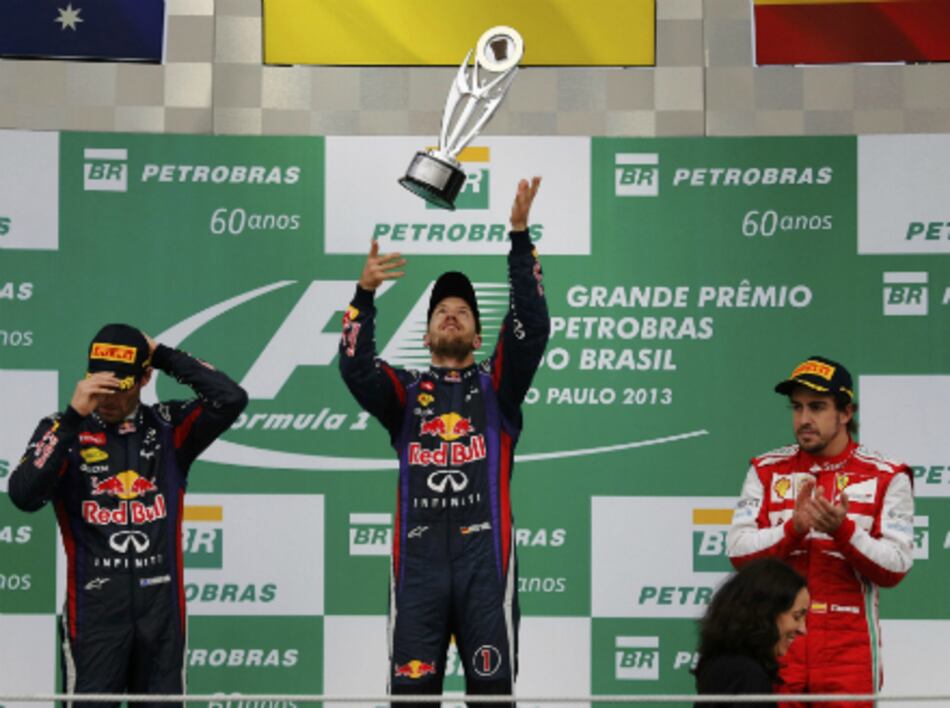 Vettel iguala, con 13 victorias, el récord de triunfos en una misma temporada