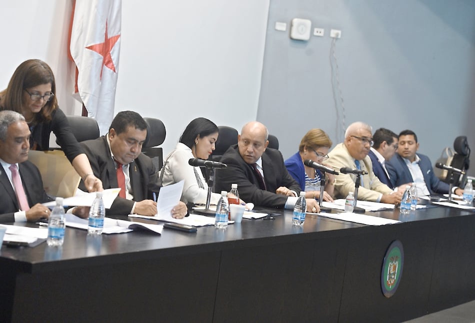 Licencia para usar el cannabis costará $10 mil