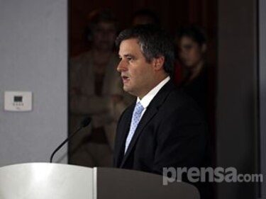 Papadimitriu reitera que Gabinete se equivocó en manejo de Ley 30