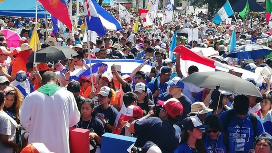 Obispo coclesano llama a los jóvenes a servir