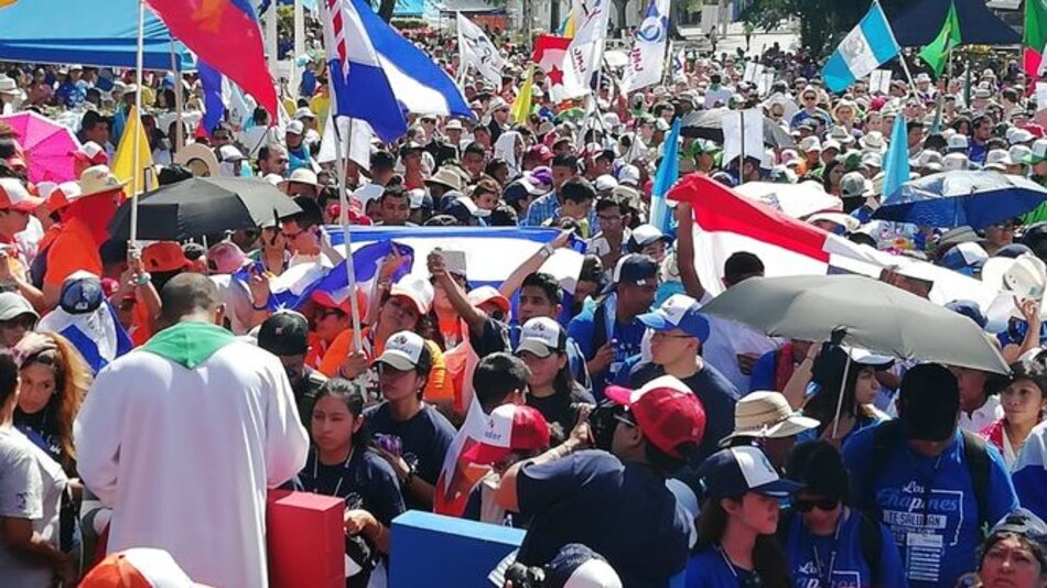 Obispo coclesano llama a los jóvenes a servir