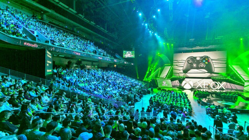 Apple presenta más funciones de Siri