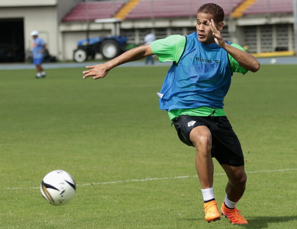 Roberto Chen jugará en el Sanfra