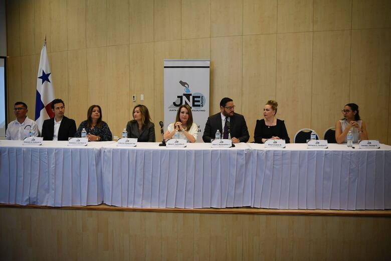 Los rostros detrás del proceso electoral: la Junta Nacional de Escrutinio se presenta al público