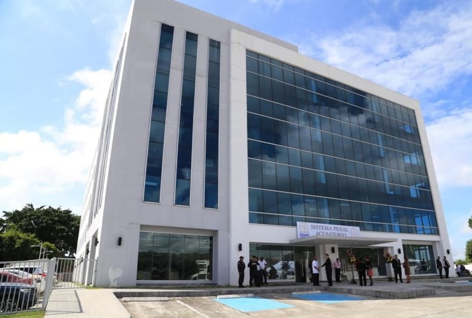 Fiscalía presenta nuevas evidencias en juicio por desaparición de la niña Aderlyn Llerena