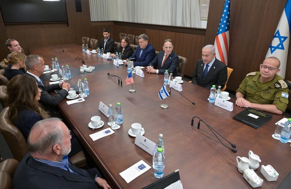 La secretaria de Seguridad de EUA se reúne con Netanyahu a su llegada a Israel