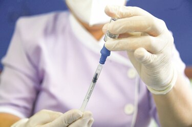 El 66% de la población ha recibido al menos una dosis de la vacuna anticovid 
