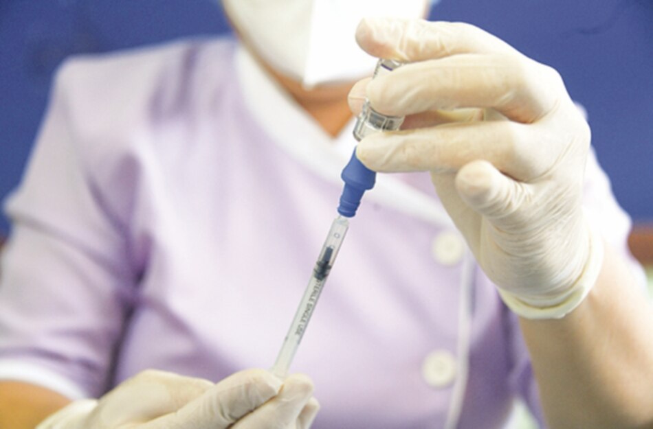 El 66% de la población ha recibido al menos una dosis de la vacuna anticovid